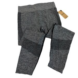 NWT Victoria’s Secret PINK Active Seamless Leggings Gray Size XL